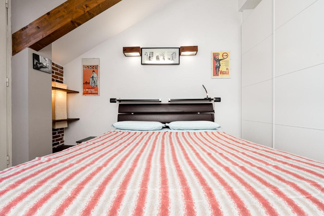 Apartamento Stagabin La Mansarda Panoramica Un Rifugio Di Eleganza E Tranquillita Turín Exterior foto